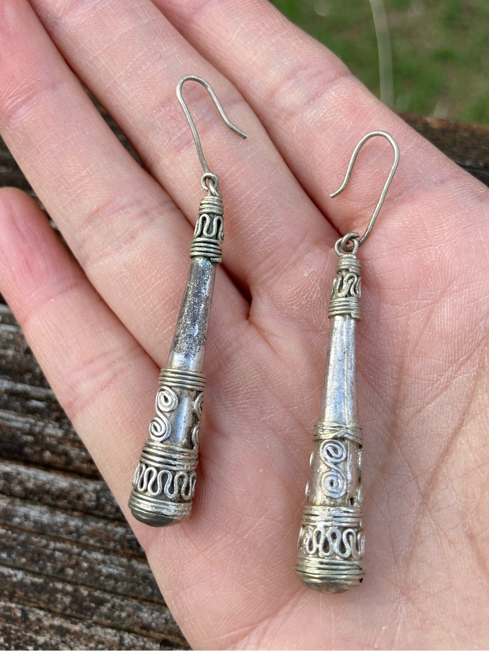 Vintage Handmade Silver Filigree Bali Style Dangling Drop Earrings